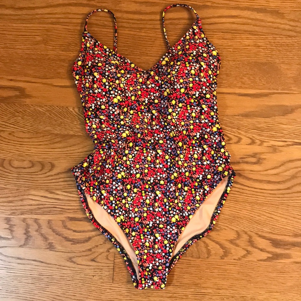NWT Small floral J Crew bathing suit